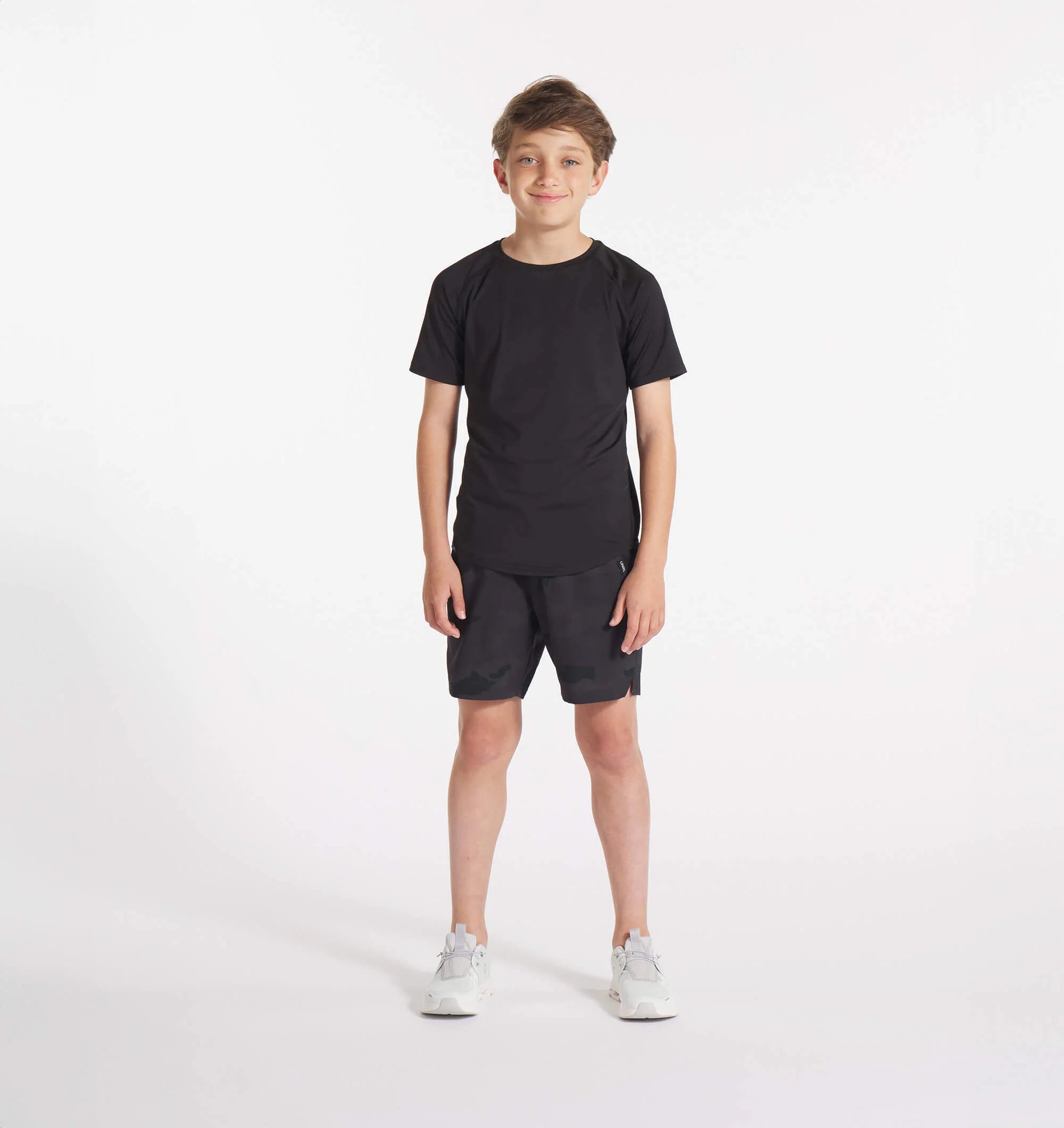 Youth UNRL Stride Short Sleeve | Black