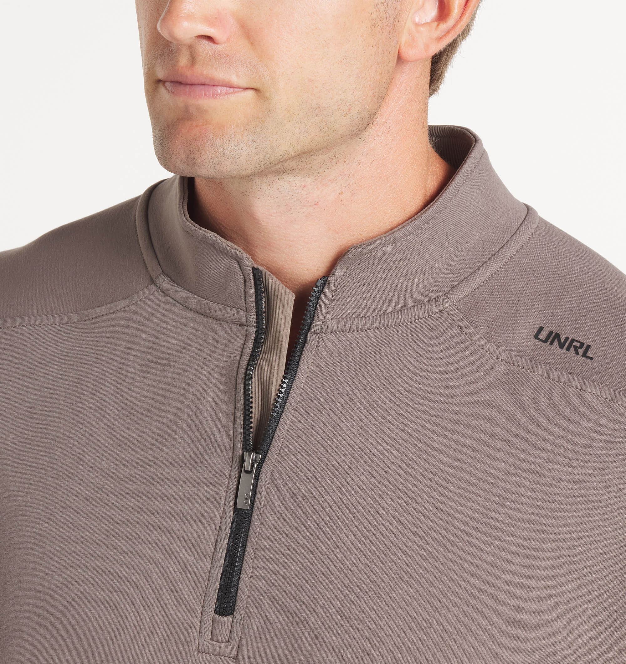 Men's UNRL Outbound Quarter Zip | Dark Taupe
