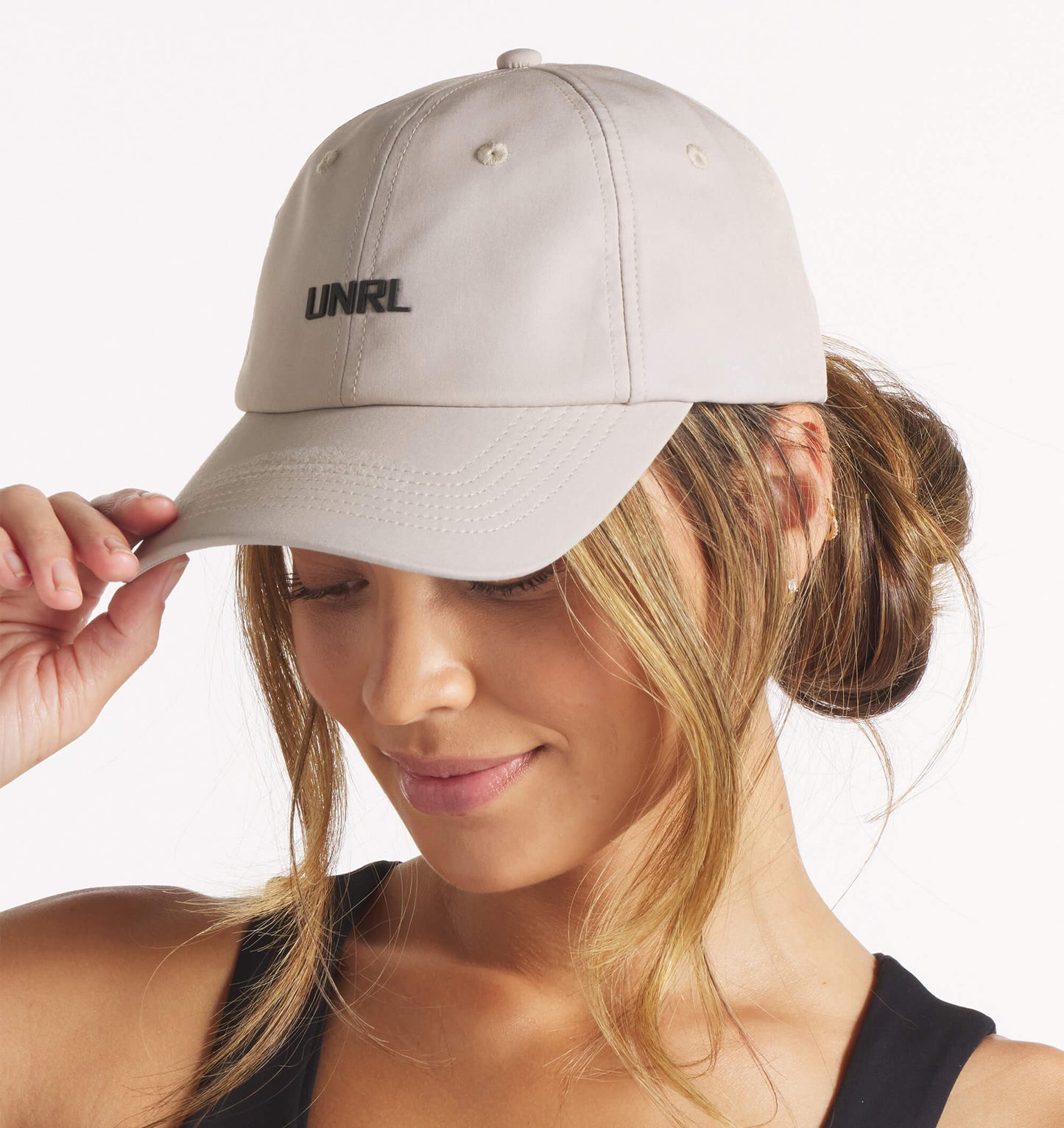 UNRL Eclipse Performance Cap | Sand