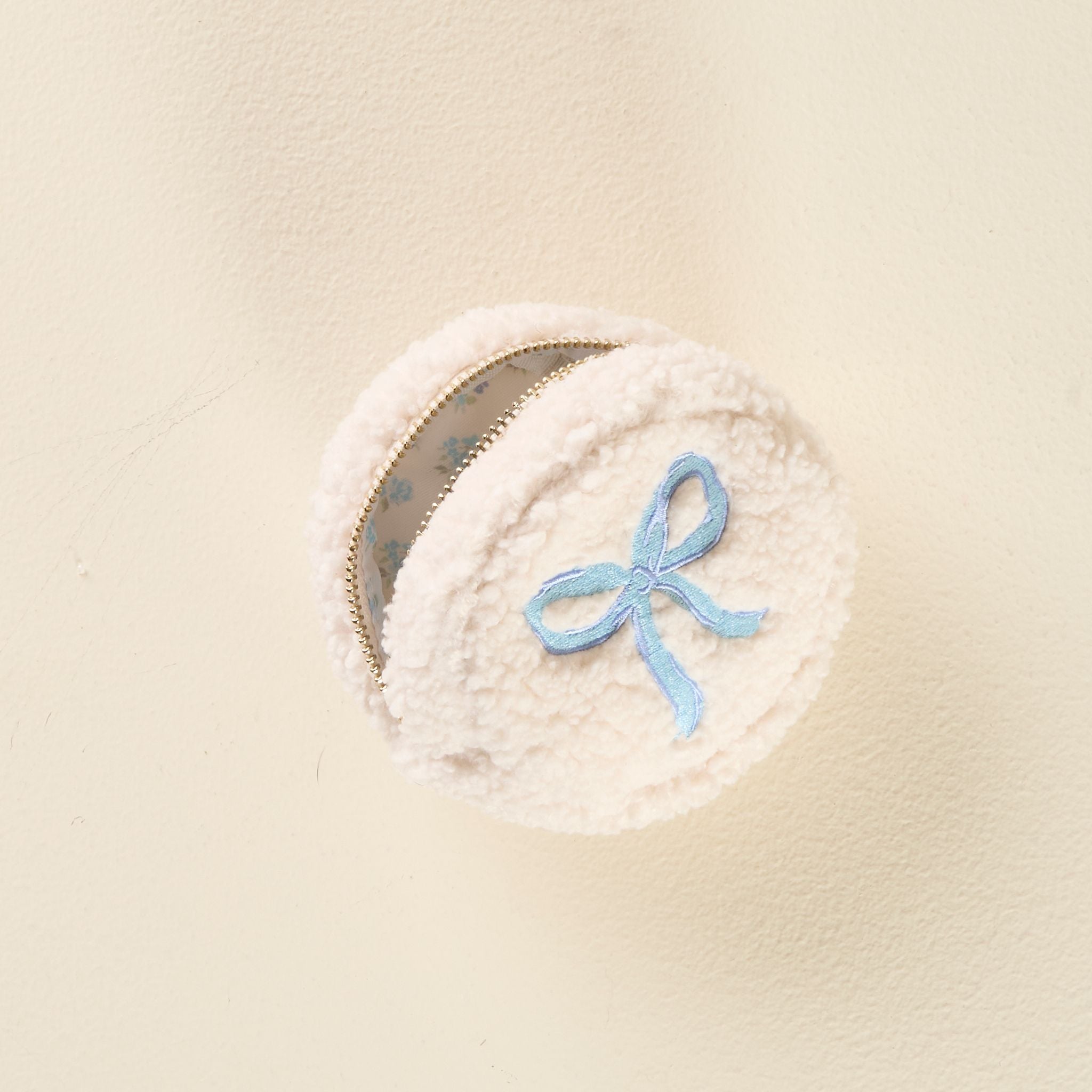 Tedd Pouch Circle | Bow Blue