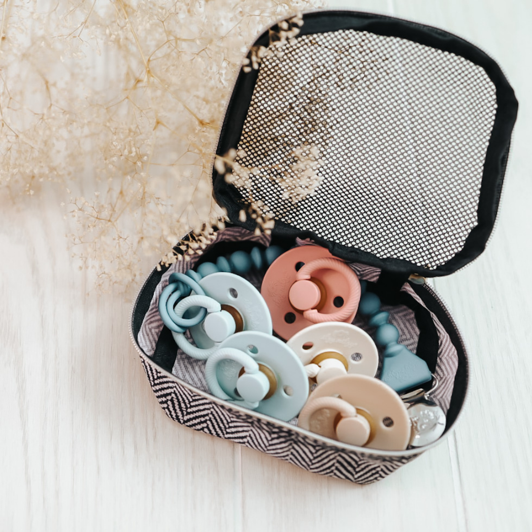 Itzy Soother™ Natural Rubber Paci Sets | Coconut + Toast