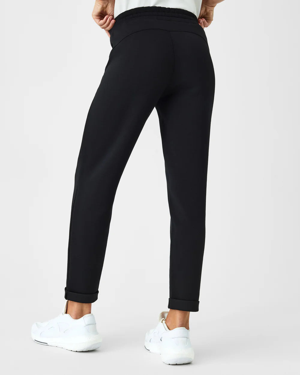 Spanx Airessentials Tapered Pant | Black