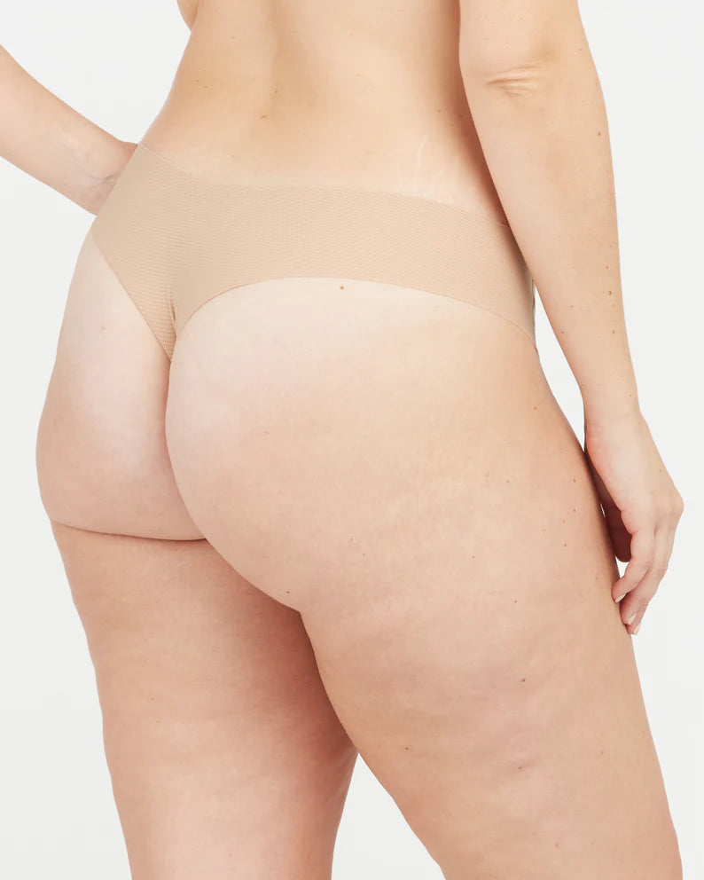 Spanx Under Statements Thong Vintage | Naked 2.0