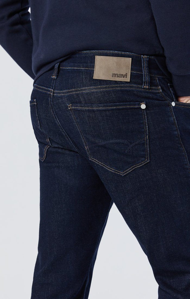 
                      
                        Zach Straight Leg Jean | Rinse Feather Blue
                      
                    