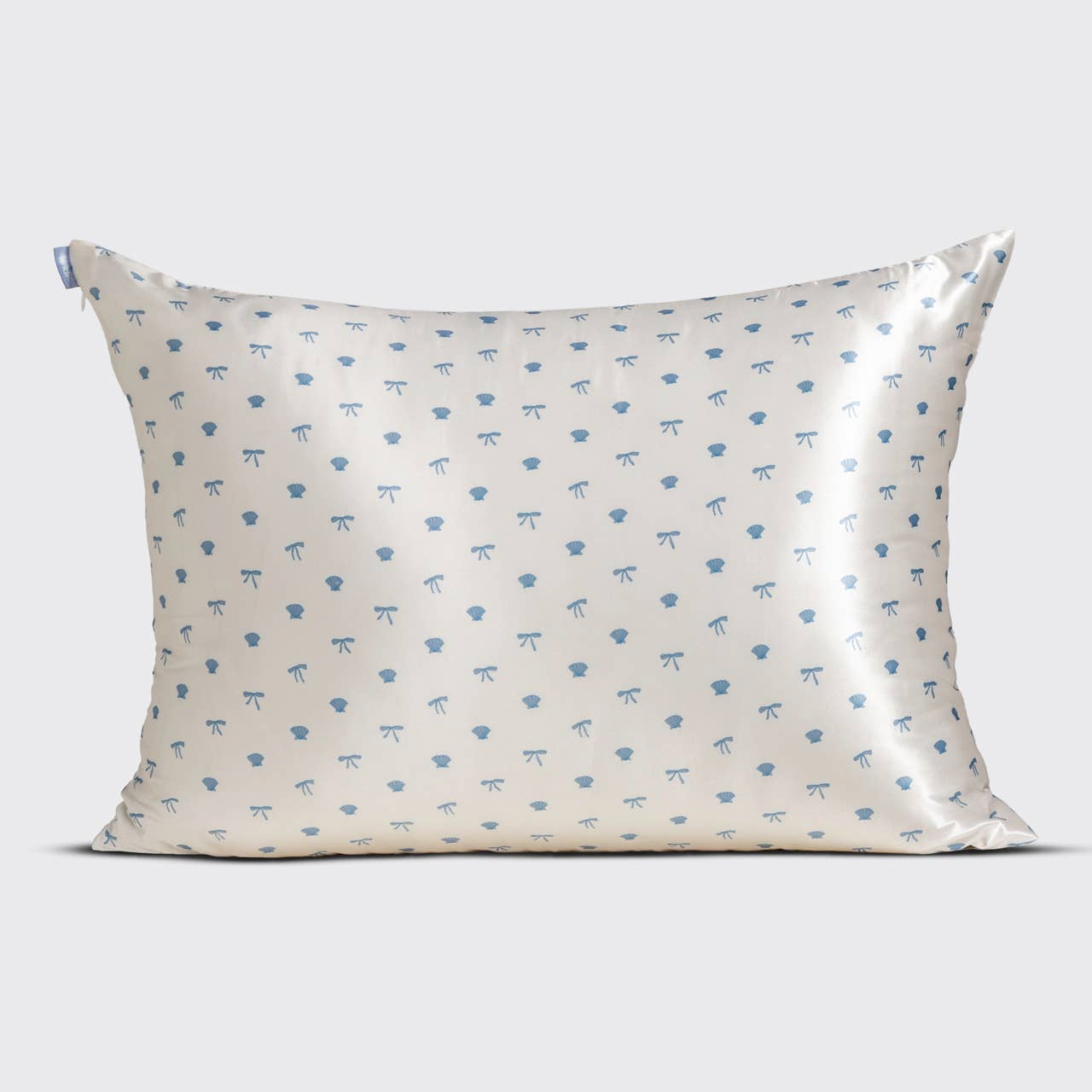 Kitsch Standard Satin Pillowcase | Pearlized Cream & Coastal Blue Print