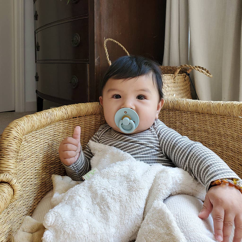 Itzy Soother™ Natural Rubber Paci Sets | Coconut + Toast