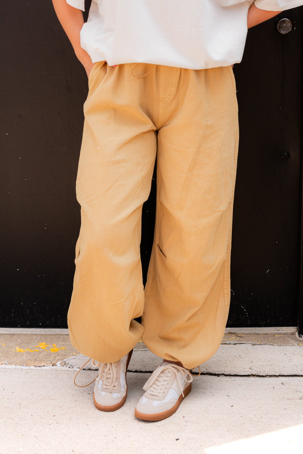 Emelia Mid Rise Parachute Pant | Sand