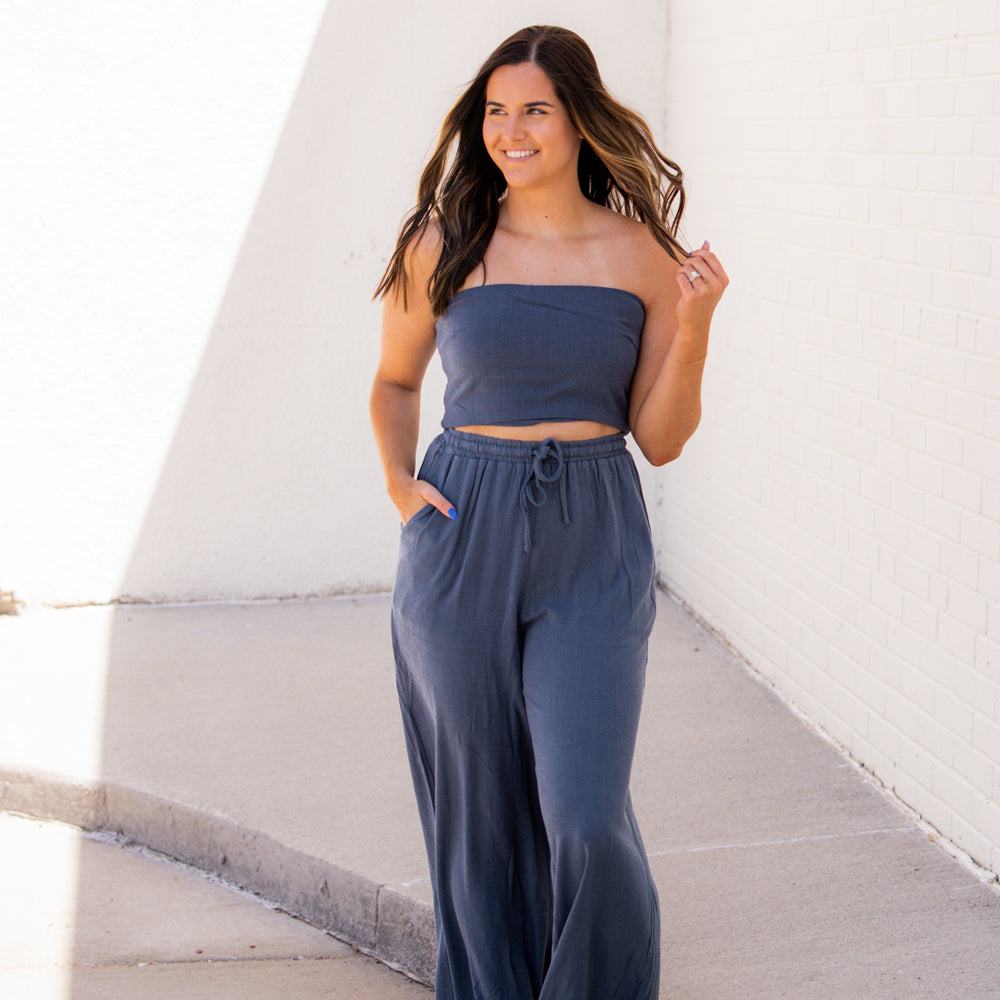 
                      
                        Aubrie Smocked Tube Top | Indigo
                      
                    