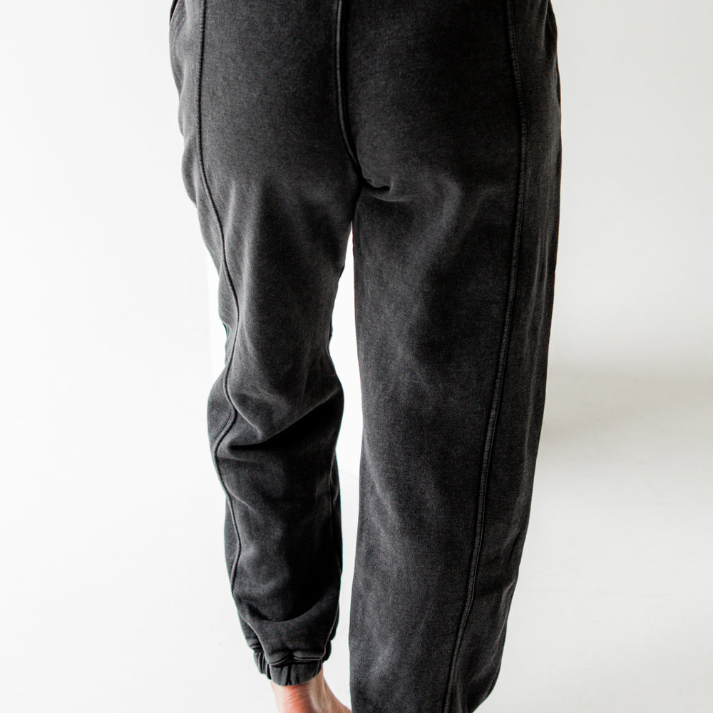 Sprint To The Finish Pants | Black