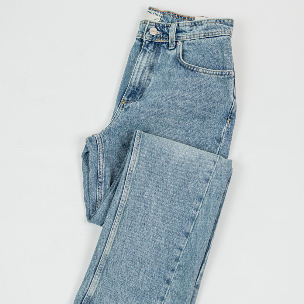 
                      
                        Xena Slim Straight Jean | Union Blue
                      
                    