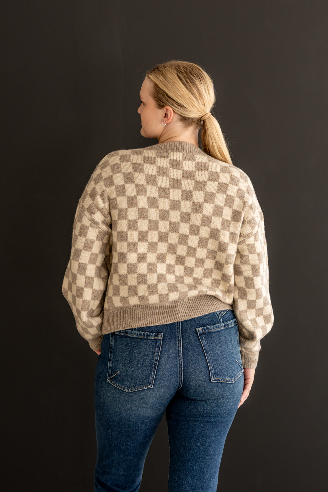 Lisa Checkered Knit Sweater | Oatmeal