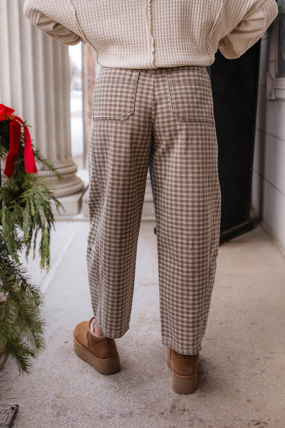 Nelly Mini Checkered Barrel Pants | Tan/Brown