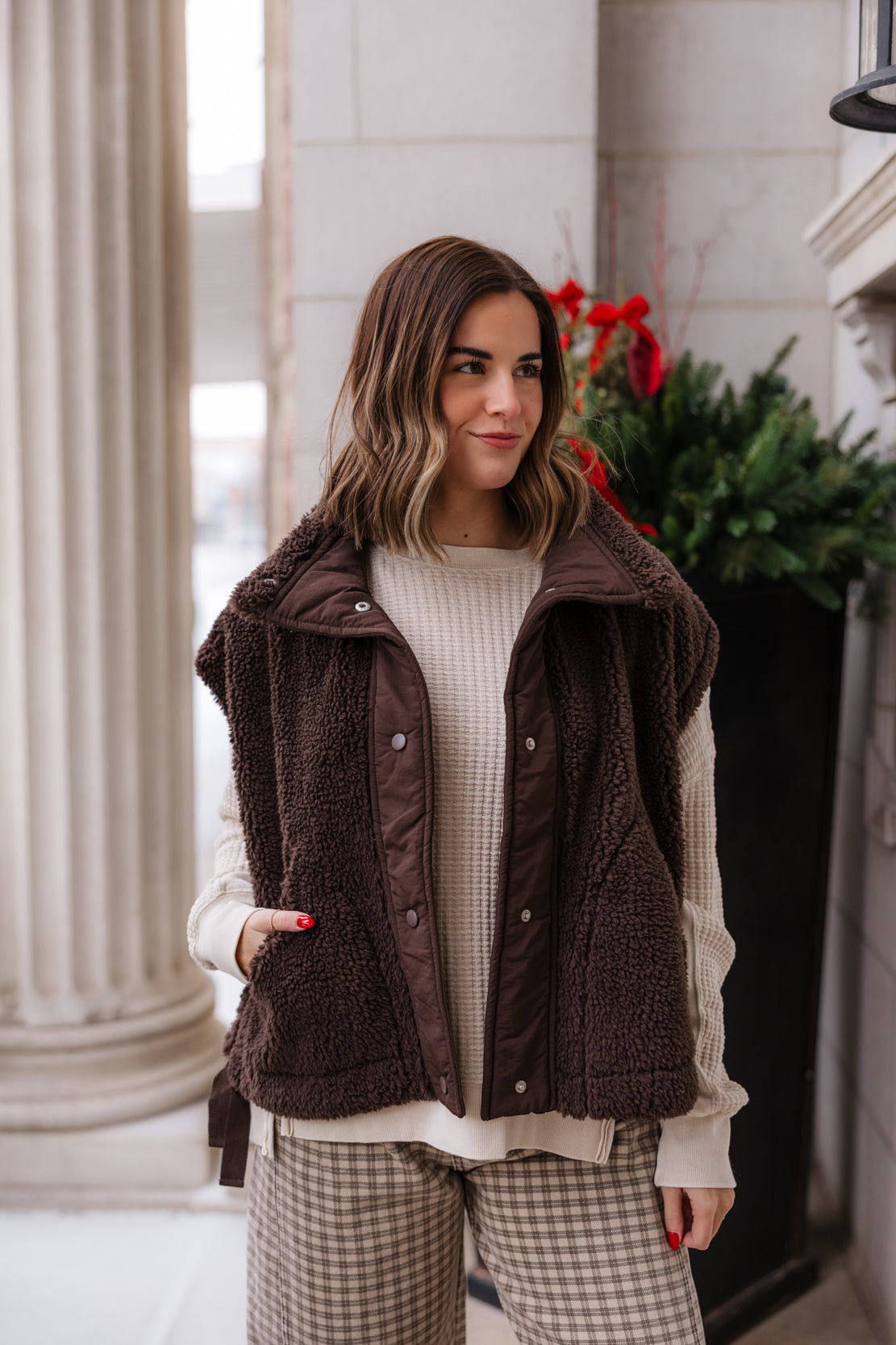 Madison Sherpa Vest | Brown – The Vault Clothing Co.