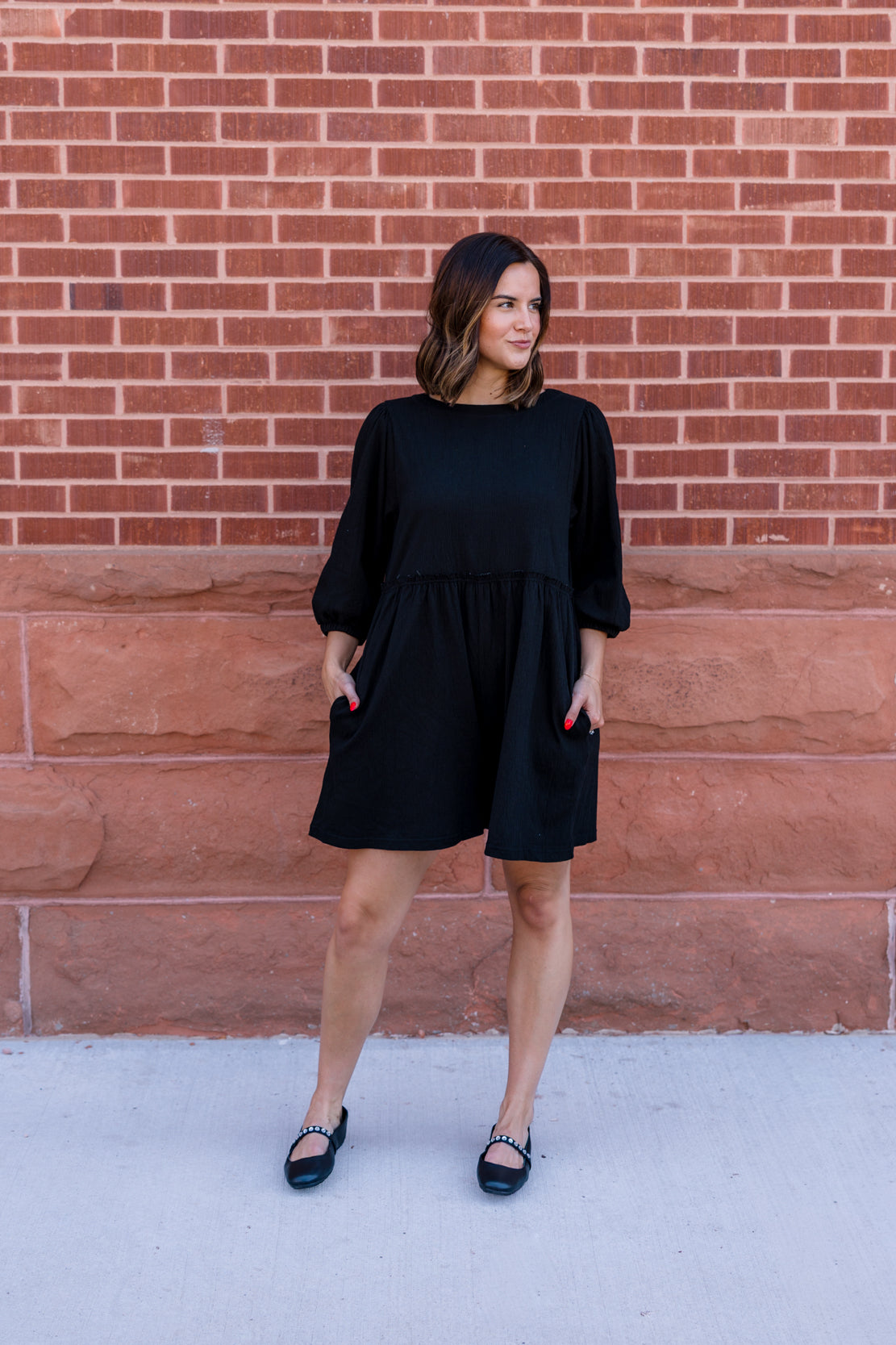Ally Crinkle Knit Romper | Black