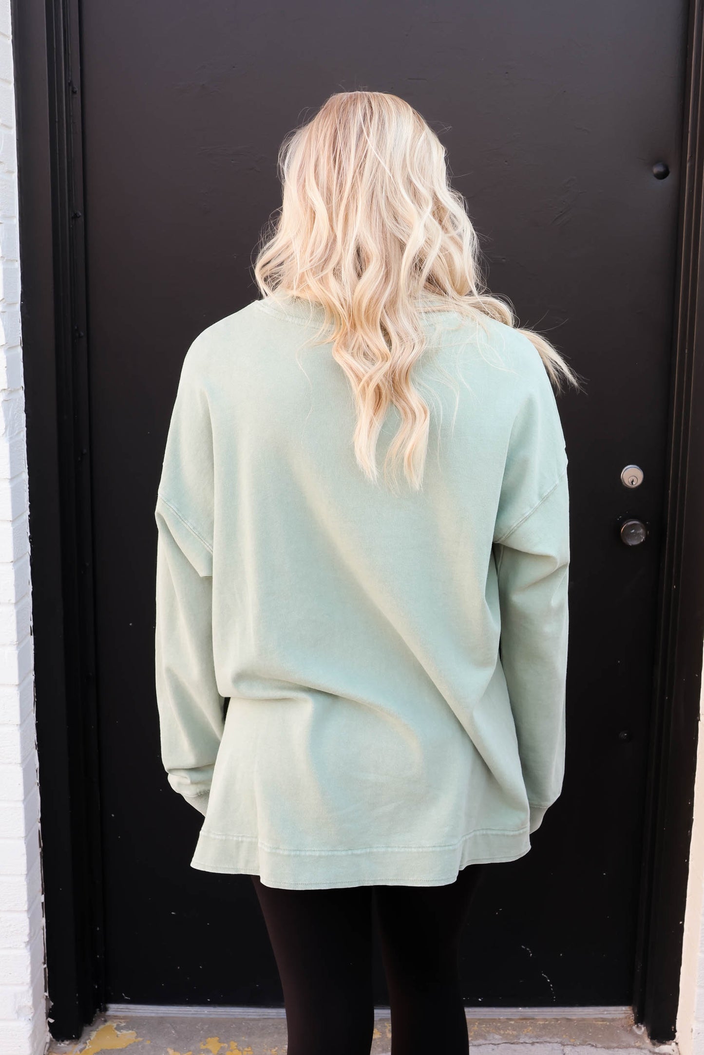 Load image into Gallery viewer, Avery Mineral Wash Crewneck | Sage
