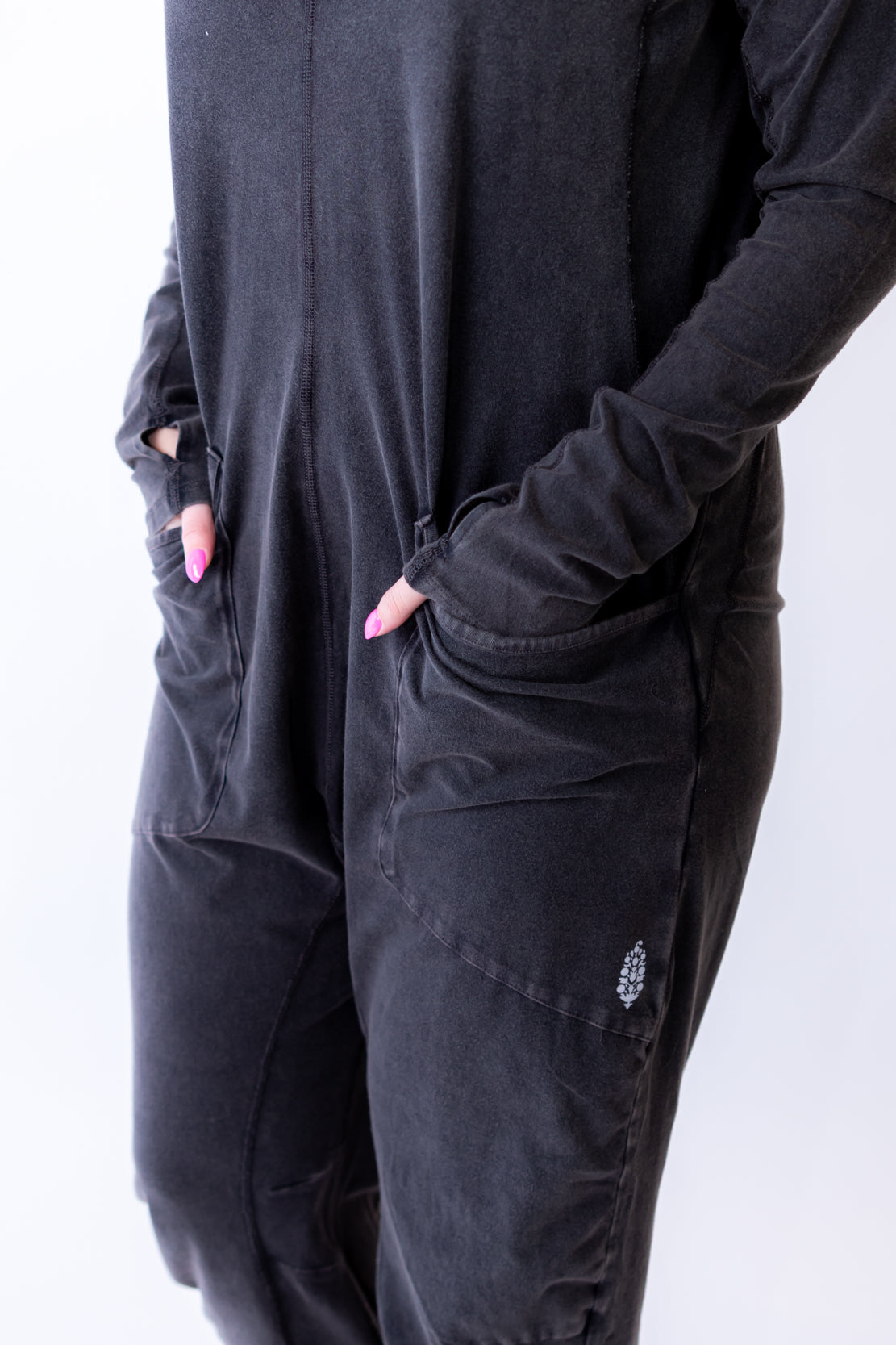 Hot Shot Long Sleeve Onesie | Black