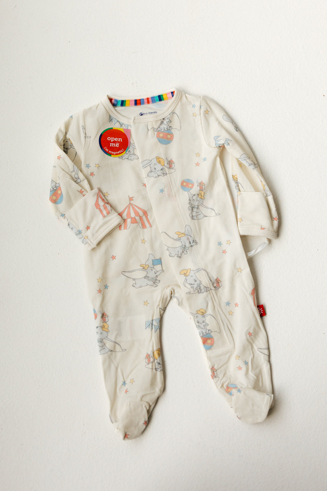 Magnetic Me Footie | Dumbo Circus