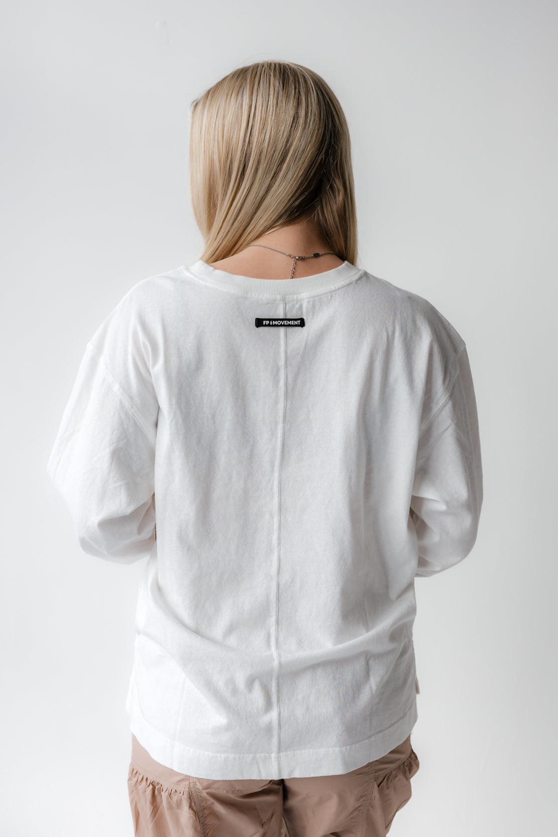 Hustle Layer | White