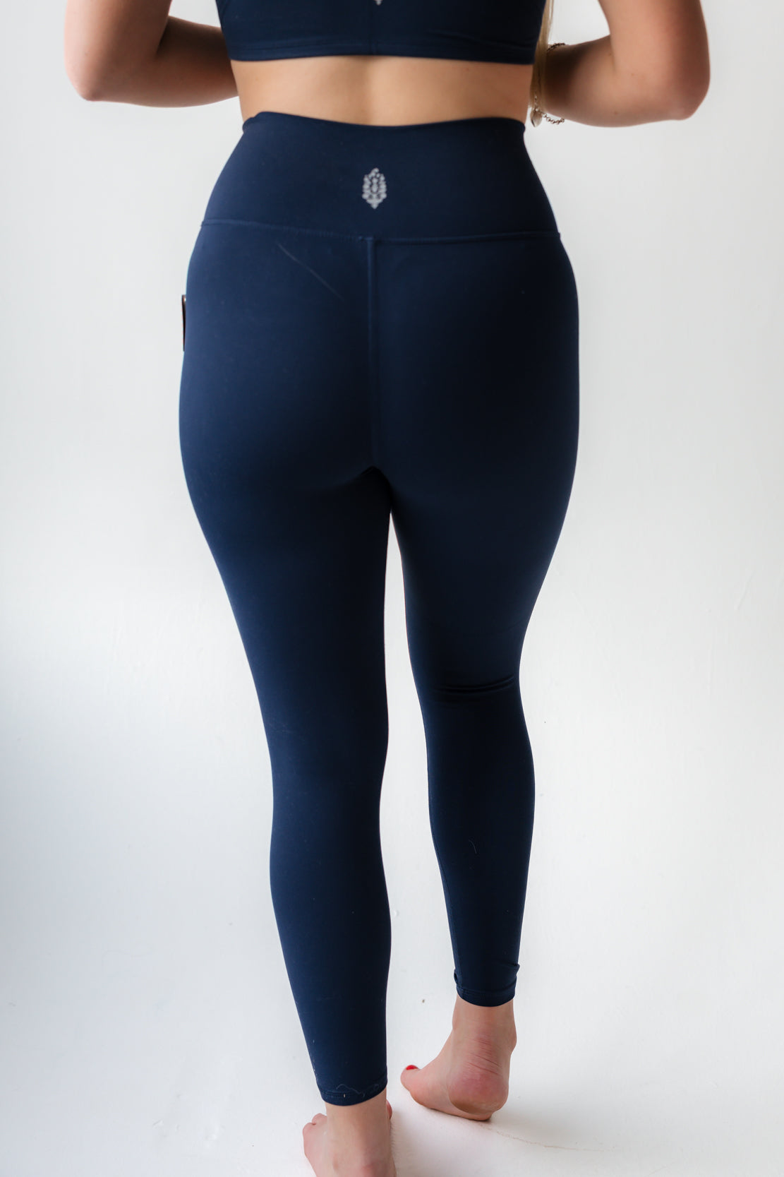 Never Better 7/8 Length Leggings | Midnight Navy