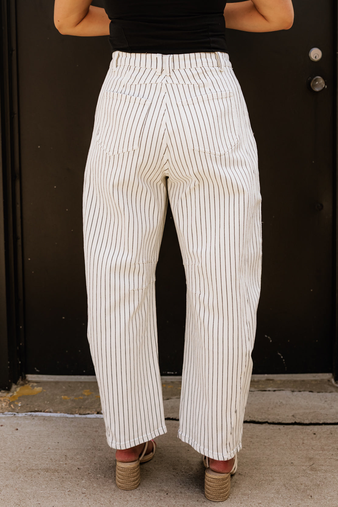Rhodes Pinstriped Barrel Jeans | White/Black