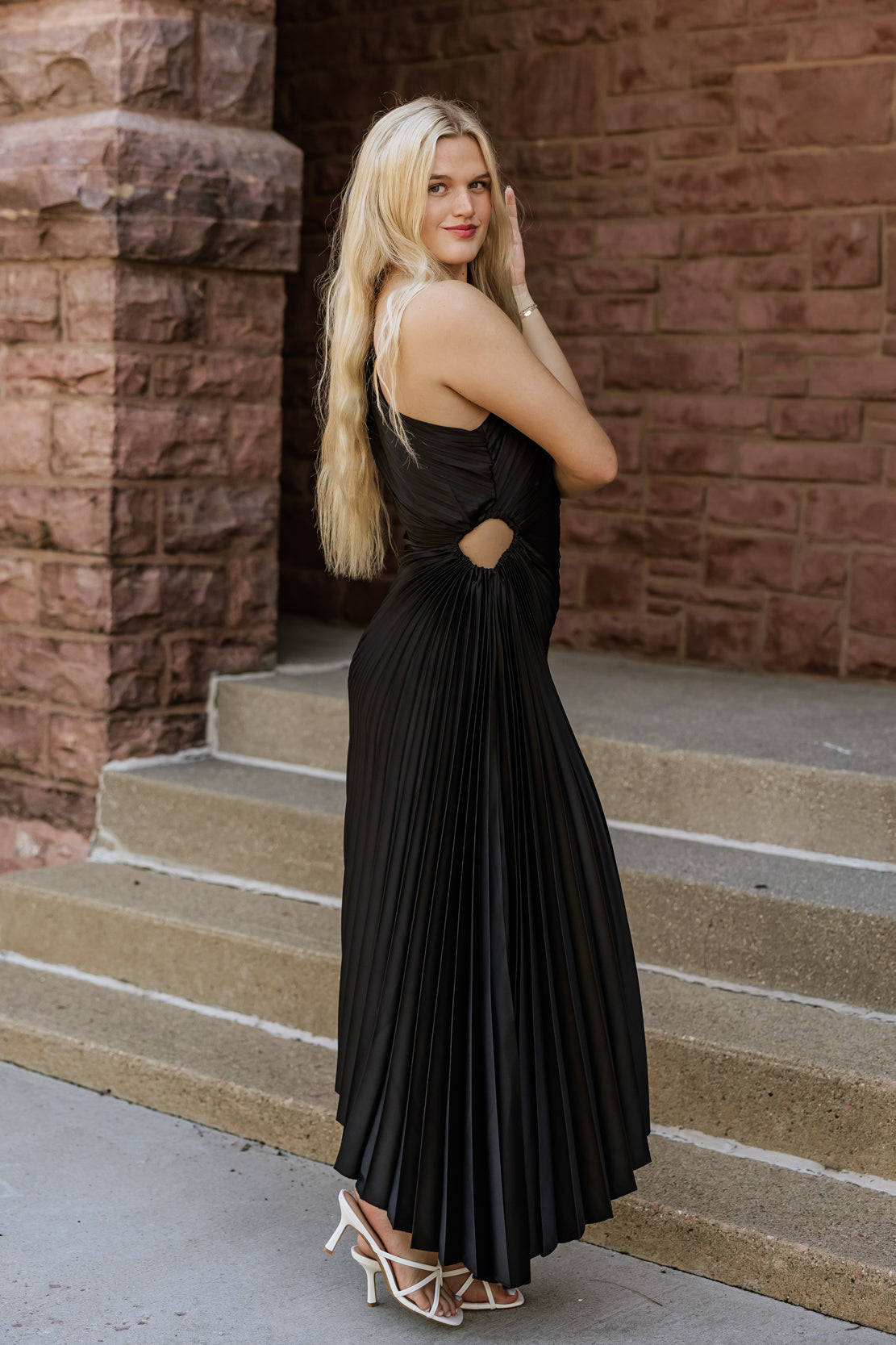 Kinsley One Shoulder Maxi Dress | Black