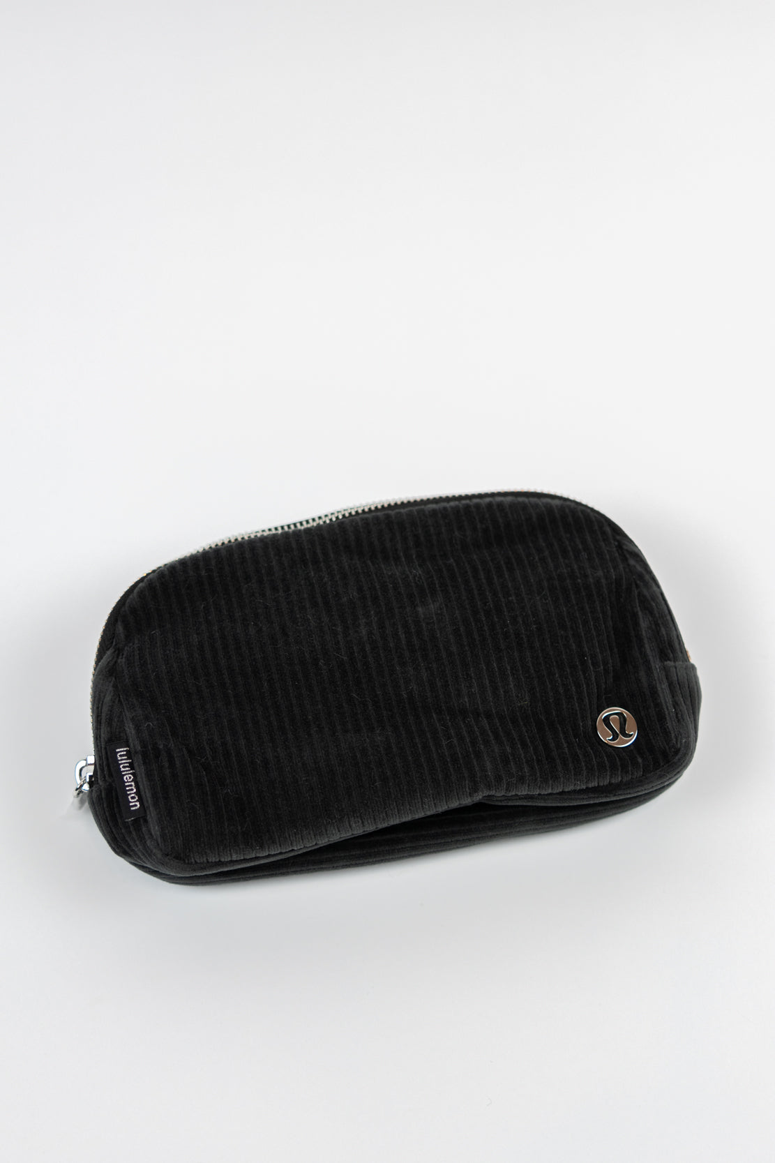 Everywhere Belt Bag 1L Corduroy | Black