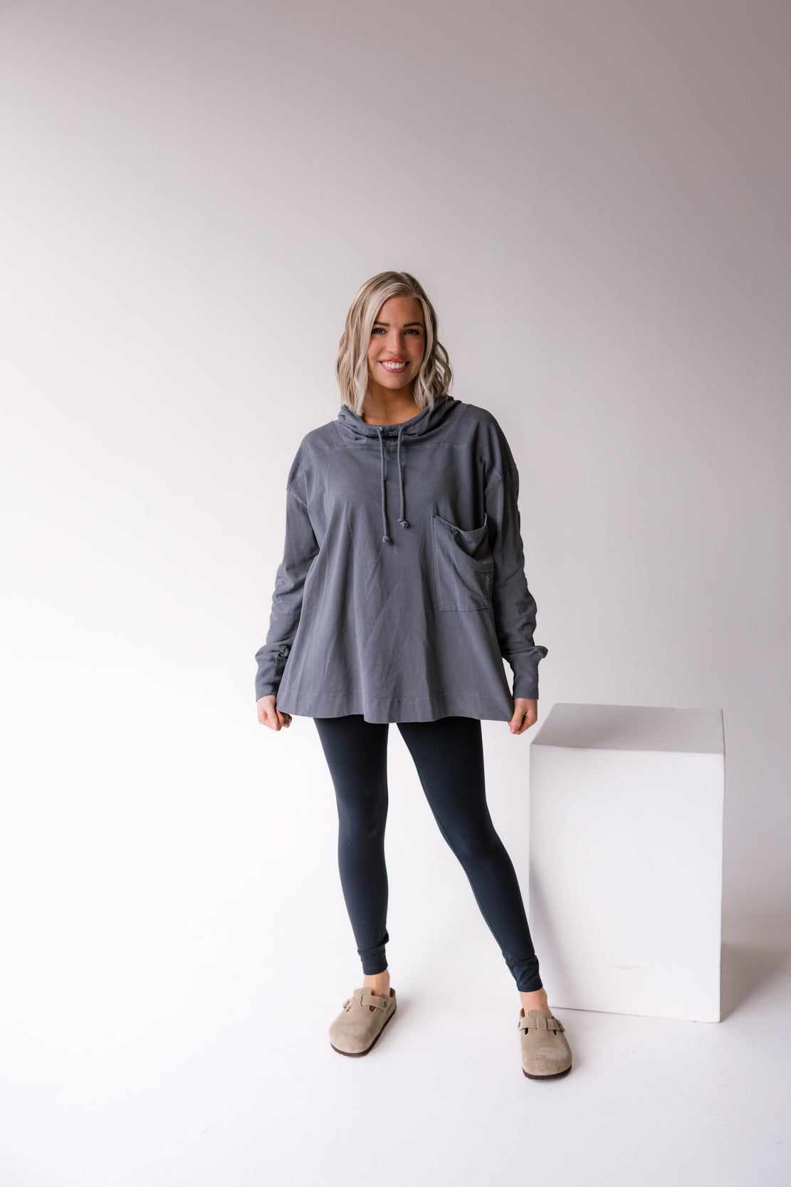 Hot Shot Hooded Layer | Gunmetal