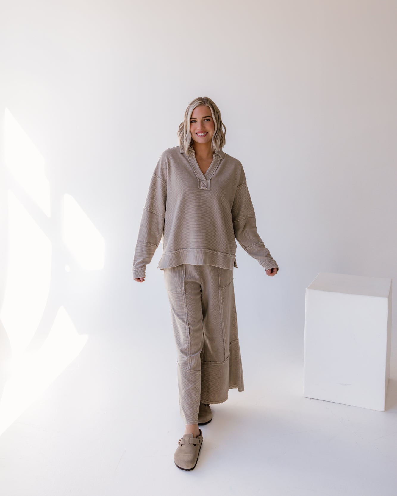 Carlie Wide Leg Mineral Wash Pant | Light Mocha