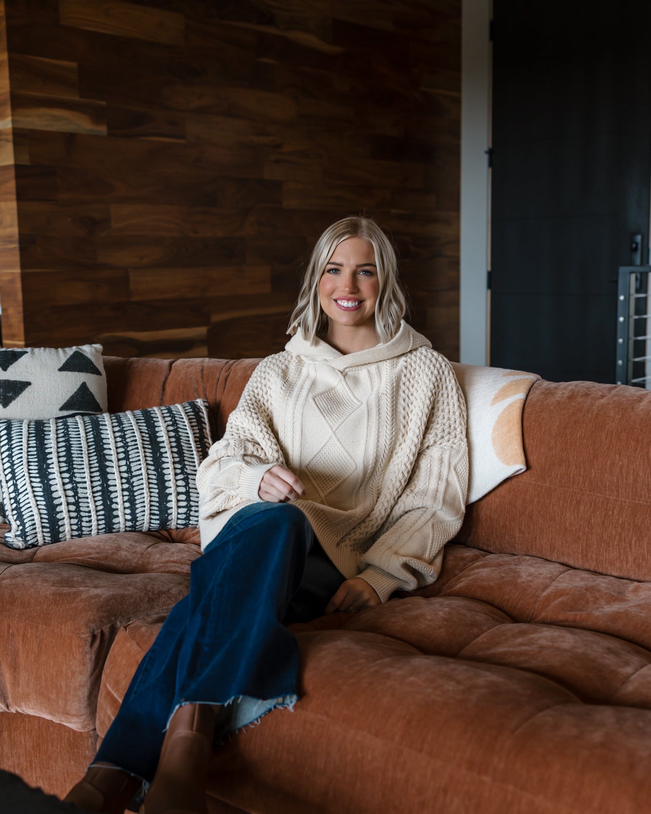 Explorer Cable Hoodie | Macadamia