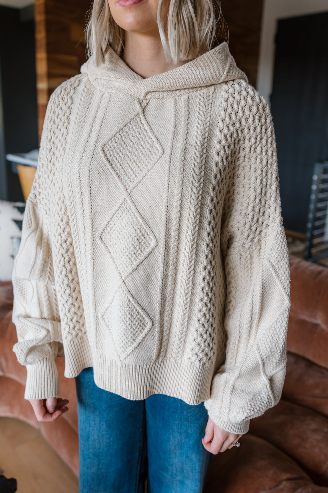 Explorer Cable Hoodie | Macadamia