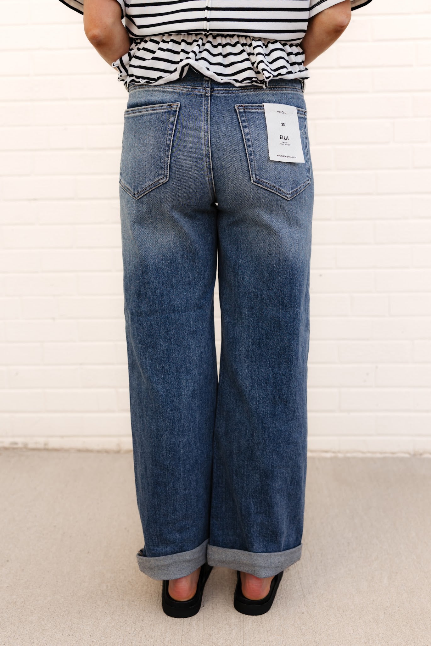 Ella High Rise Straight Leg Jean | Dark
