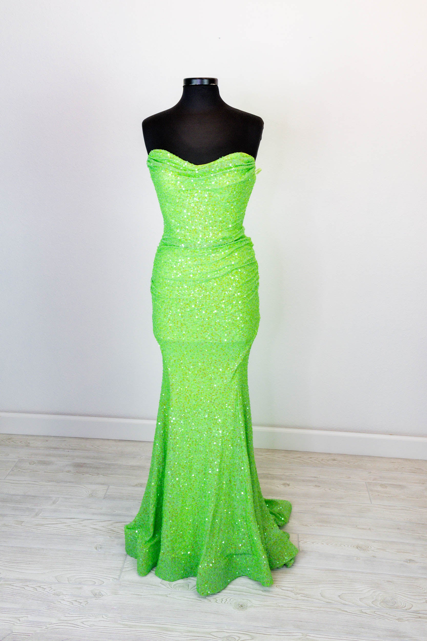 La Femme Dress 32092 - Neon Green La Femme Dress 32092 - Neon Green