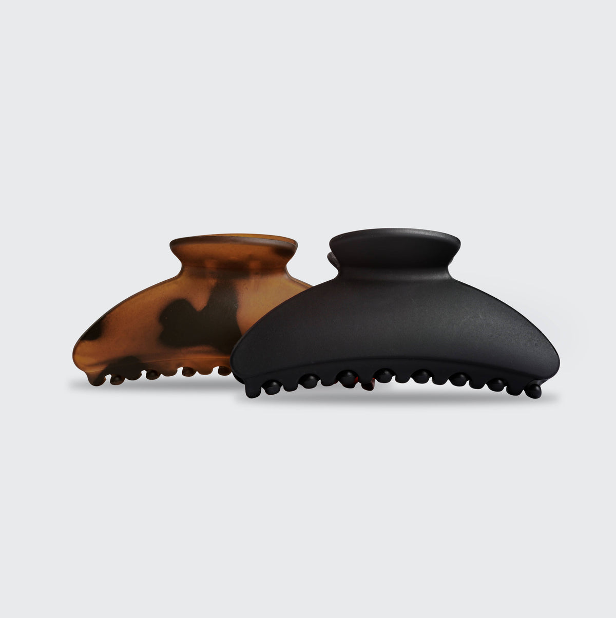 Recycled Plastic Medium Claw Clips 2pc | Black & Tort