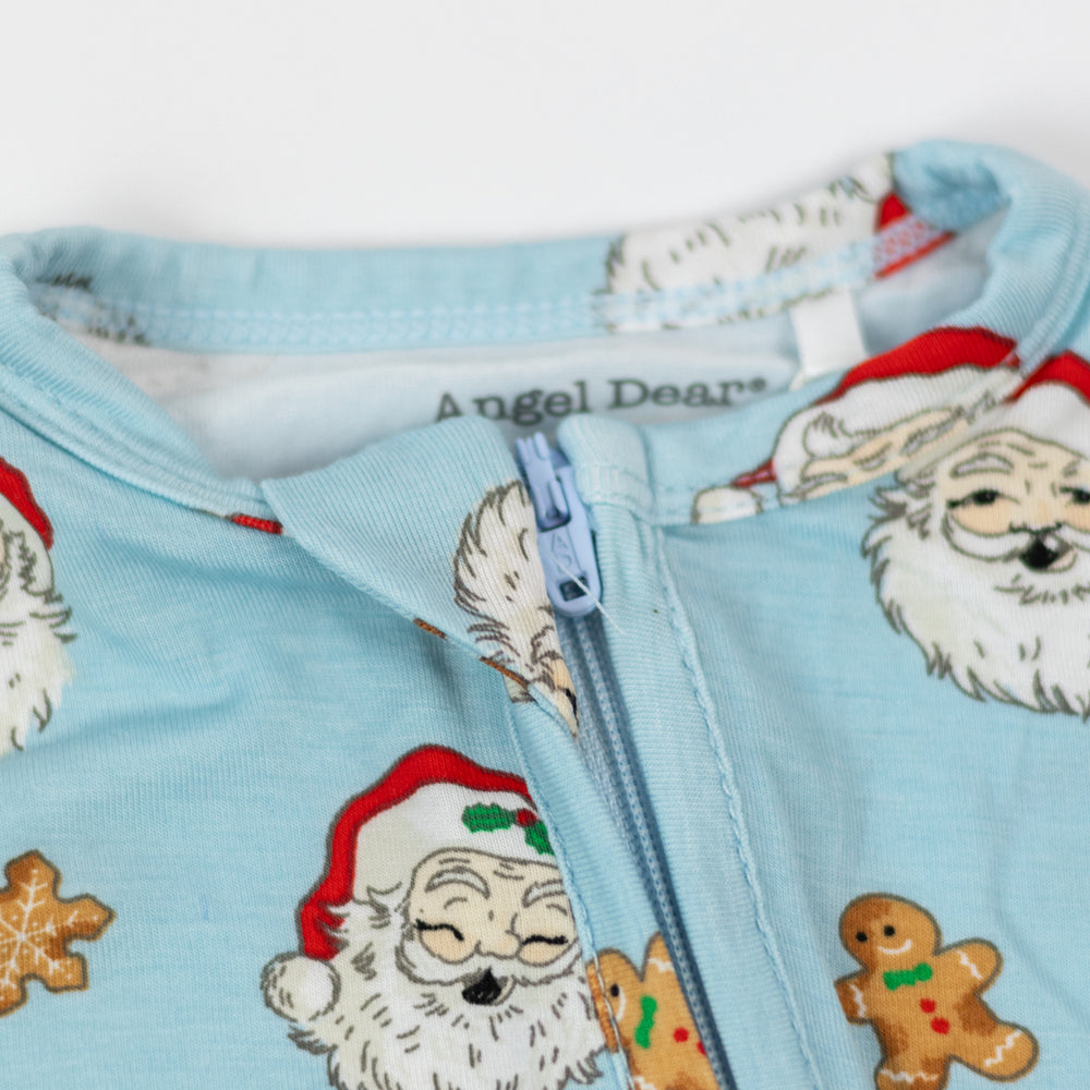 
                      
                        Angel Dear 2 Way Zipper Footie | Vintage Santas Blue
                      
                    