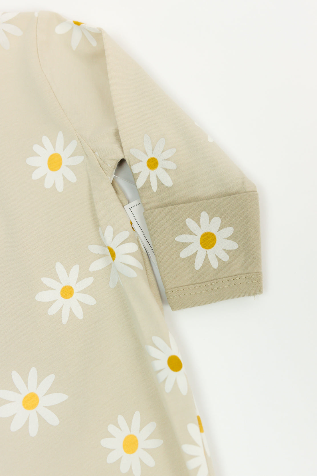 Newborn Gown | Daisy