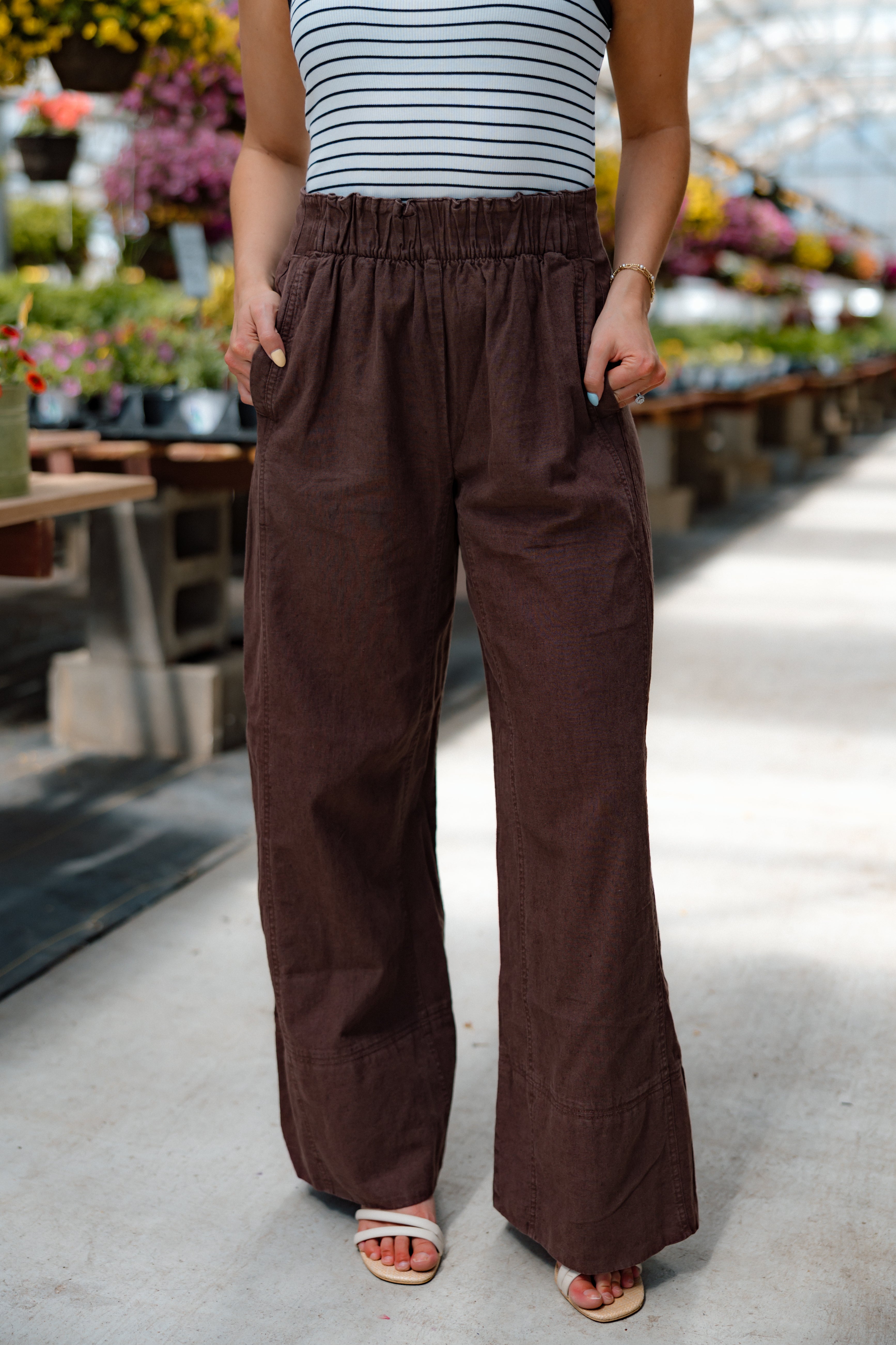 Days End Linen Pull On Pants | Double Espresso