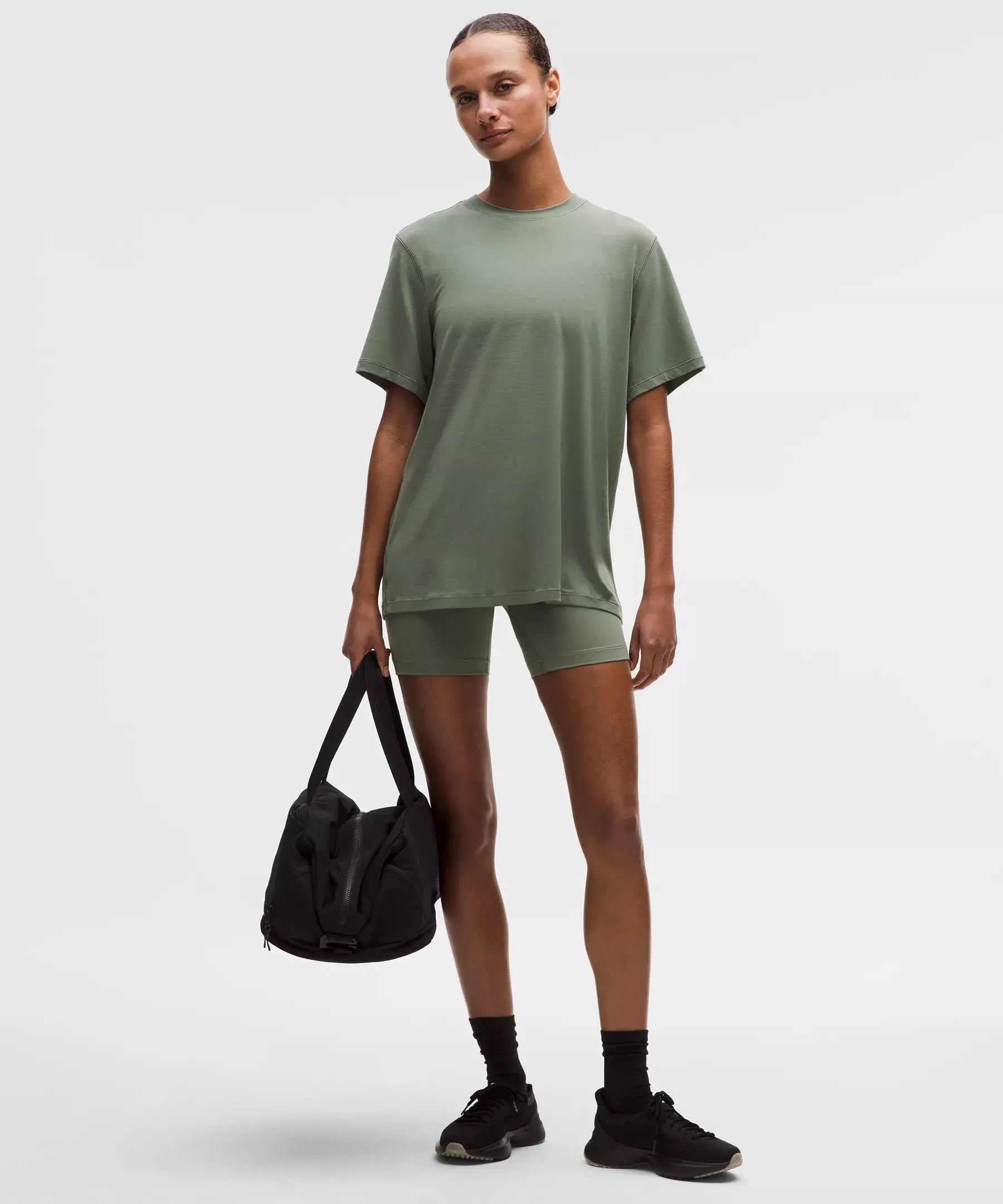 Wunder Train High-Rise Short 6" | Willow Leaf