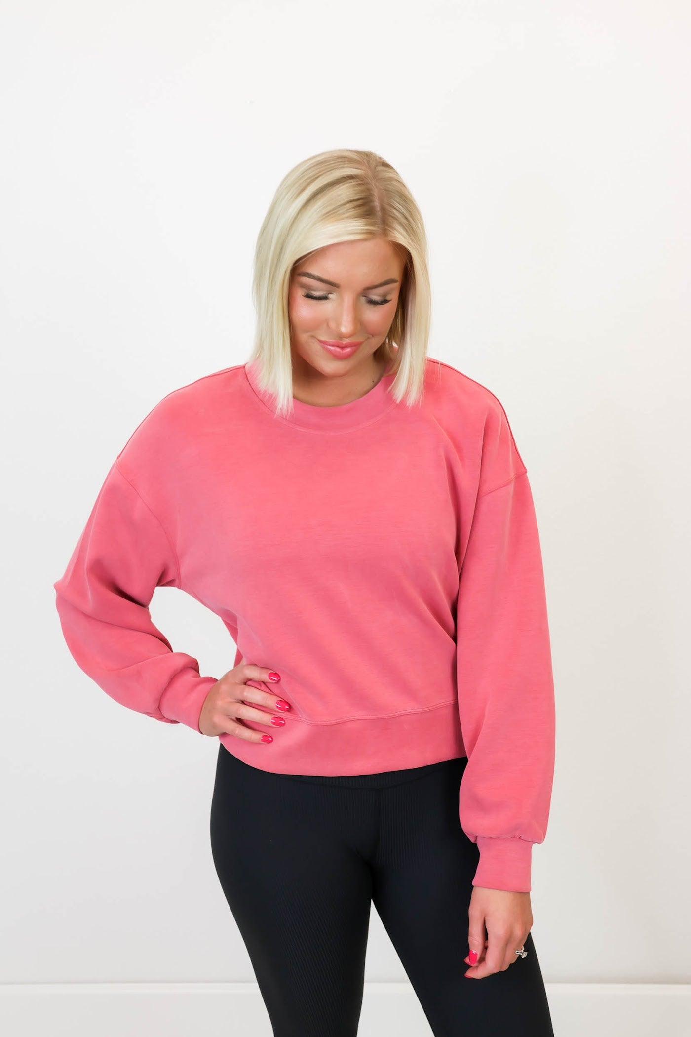 Softstreme Perfectly Oversized Cropped Crew | Vintage Rose