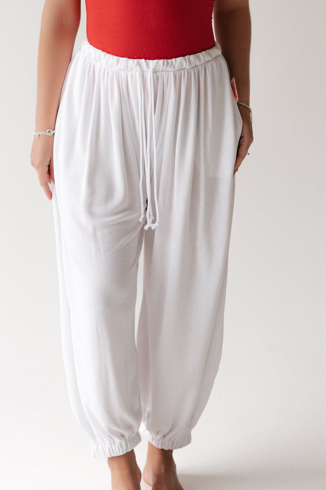 Momentum Balloon Pants | White