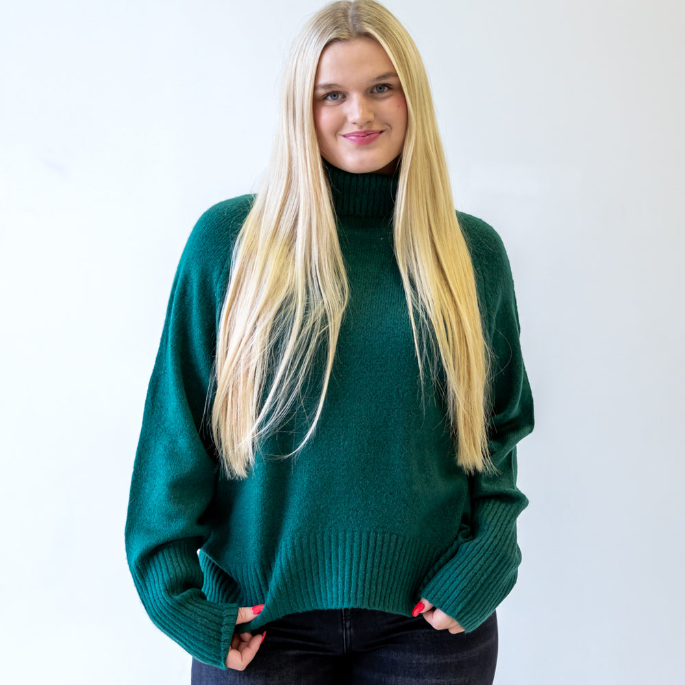 Sadie Turtleneck Sweater | Dark Green