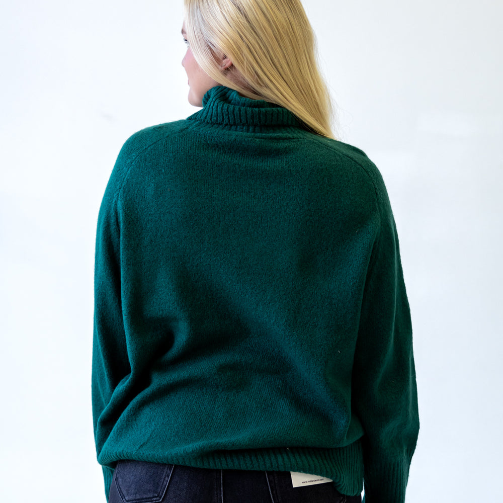 Sadie Turtleneck Sweater | Dark Green