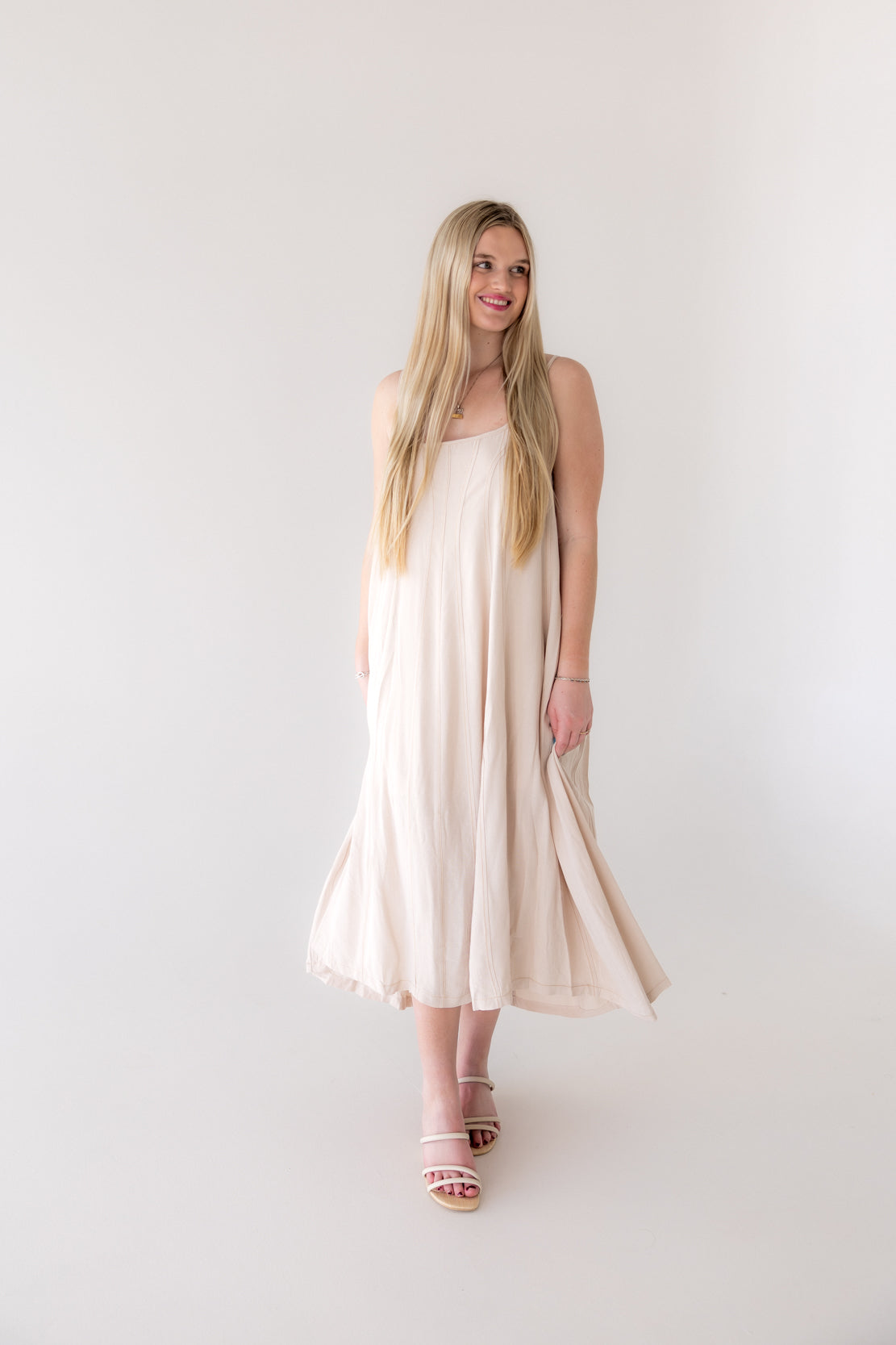 Ashlyn Flowy Maxi Dress | Natural
