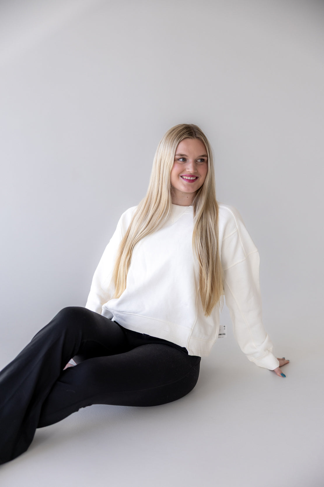 Intercept Pullover | White