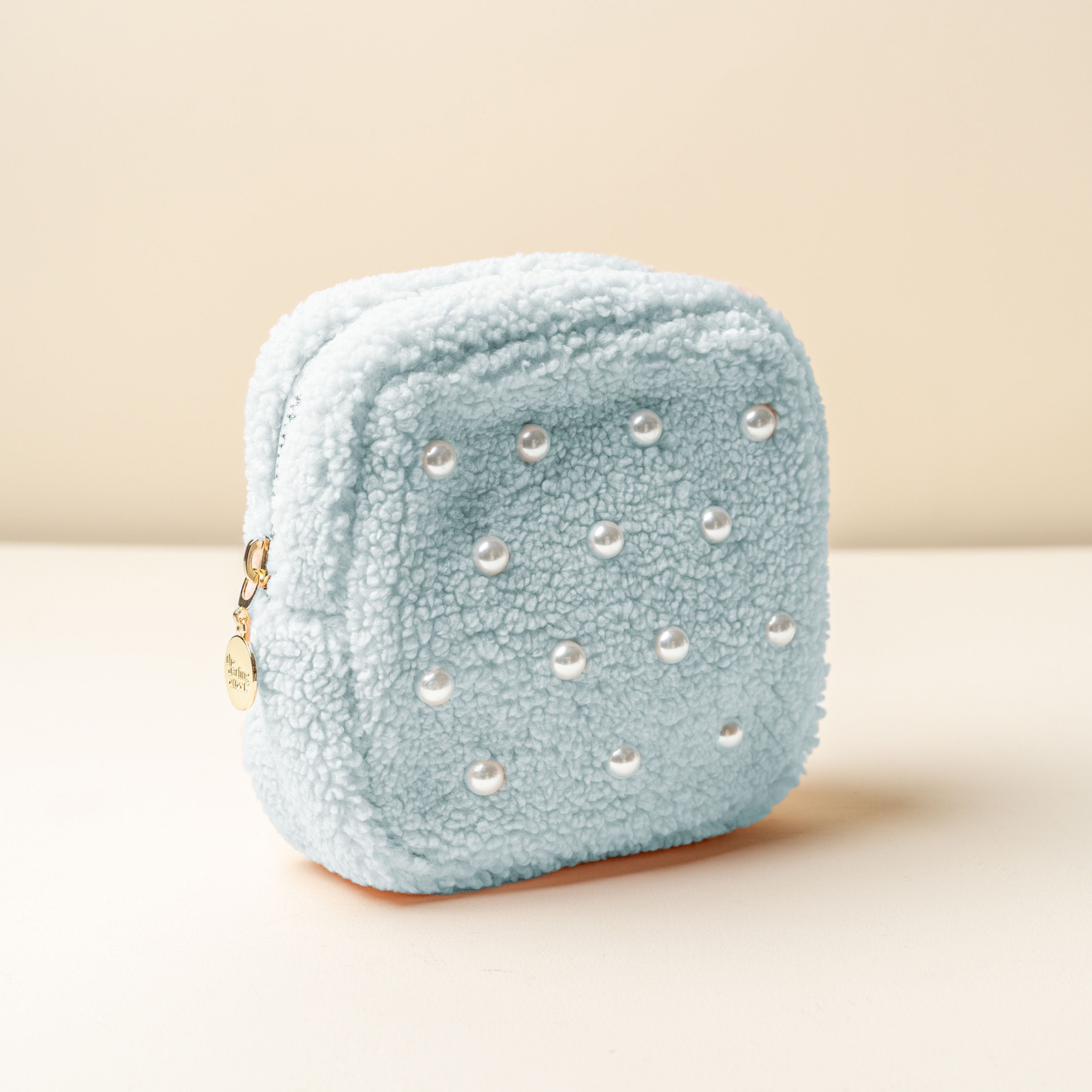 Teddy Pouch Square | Pearl Blue