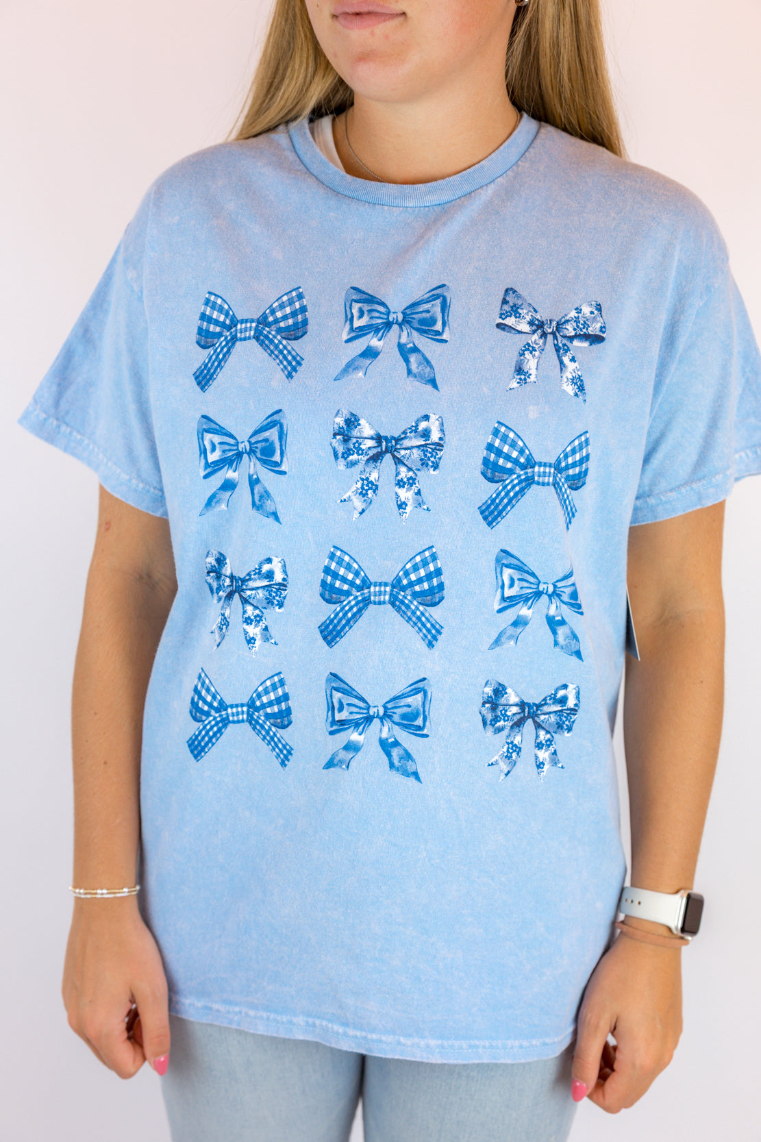 Bow Graphic Tee | Denim