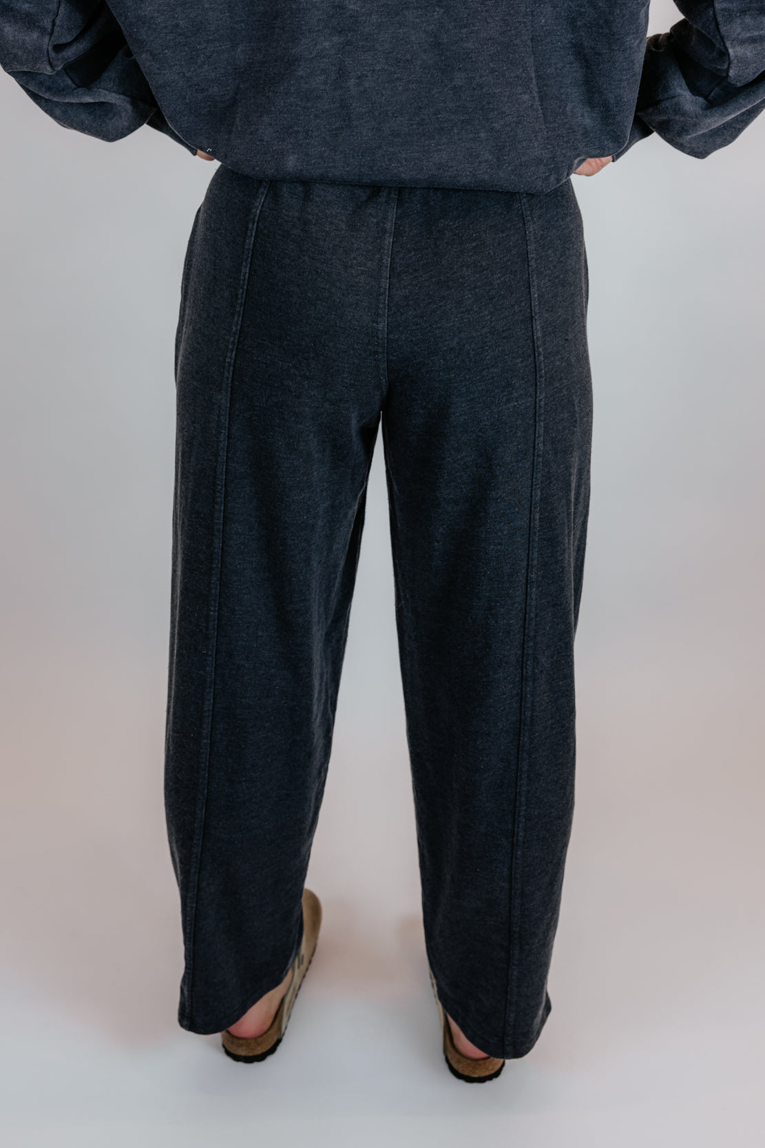 Avia Mineral Washed Pullover & Barrel Pant Set | Black