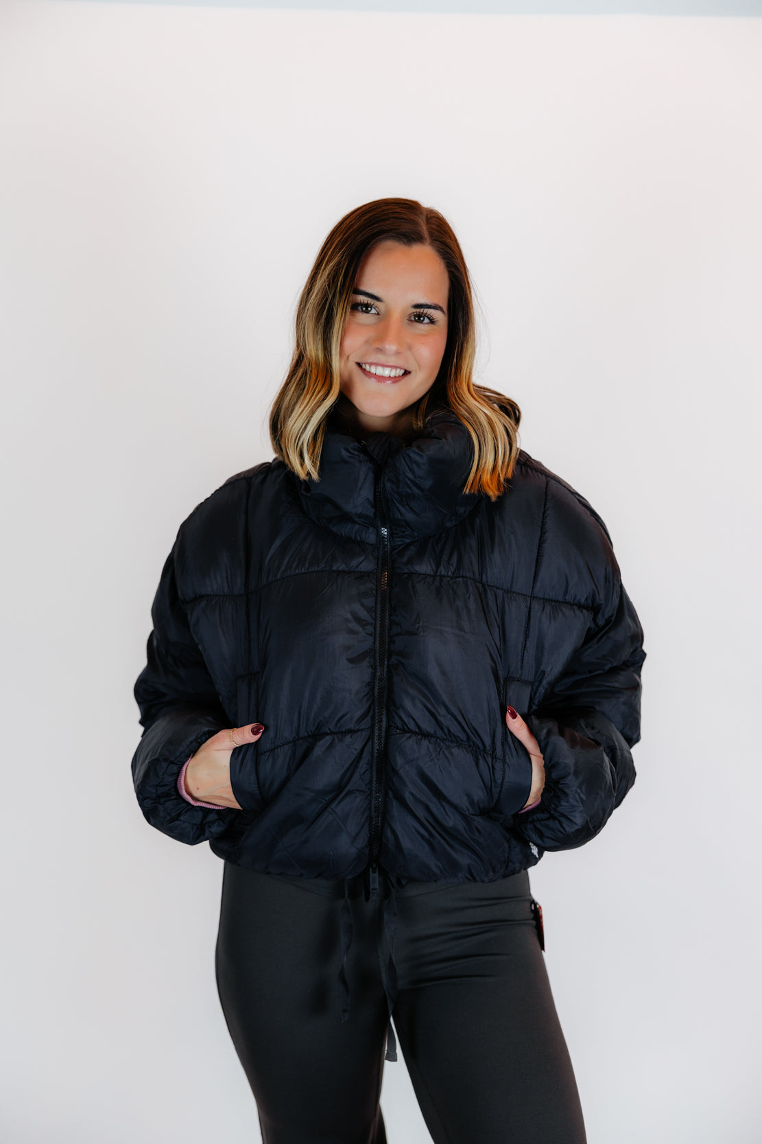 In A Bubble Puffer Jacket | Black