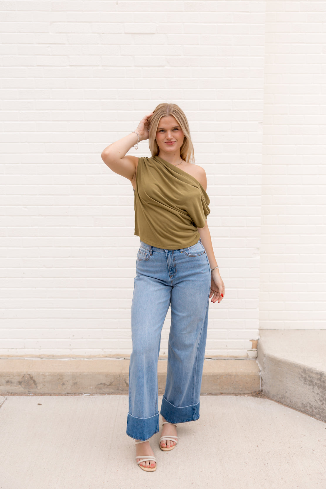 Elliot High Rise Wide Leg Jean | Light Denim