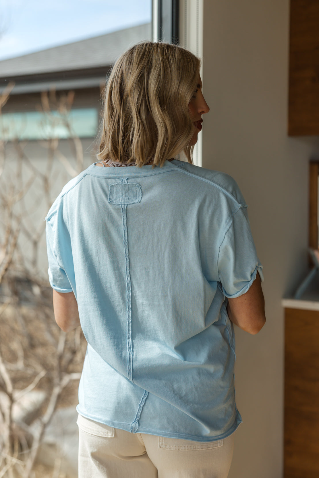 We The Free Nina Tee V-Neck Tee | Dew Shine