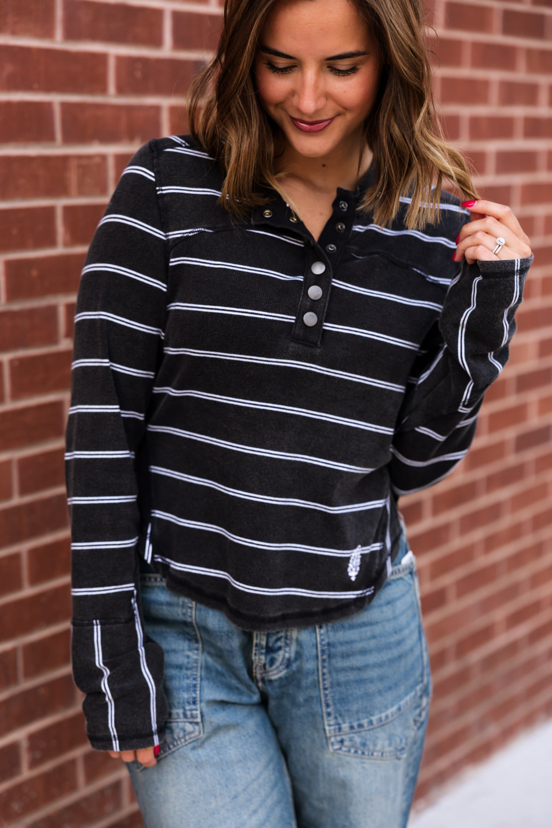 Cool Down Striped Crew | Black Combo